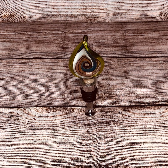 Crystal Wine Bottle Topper - Picture 3 of 6